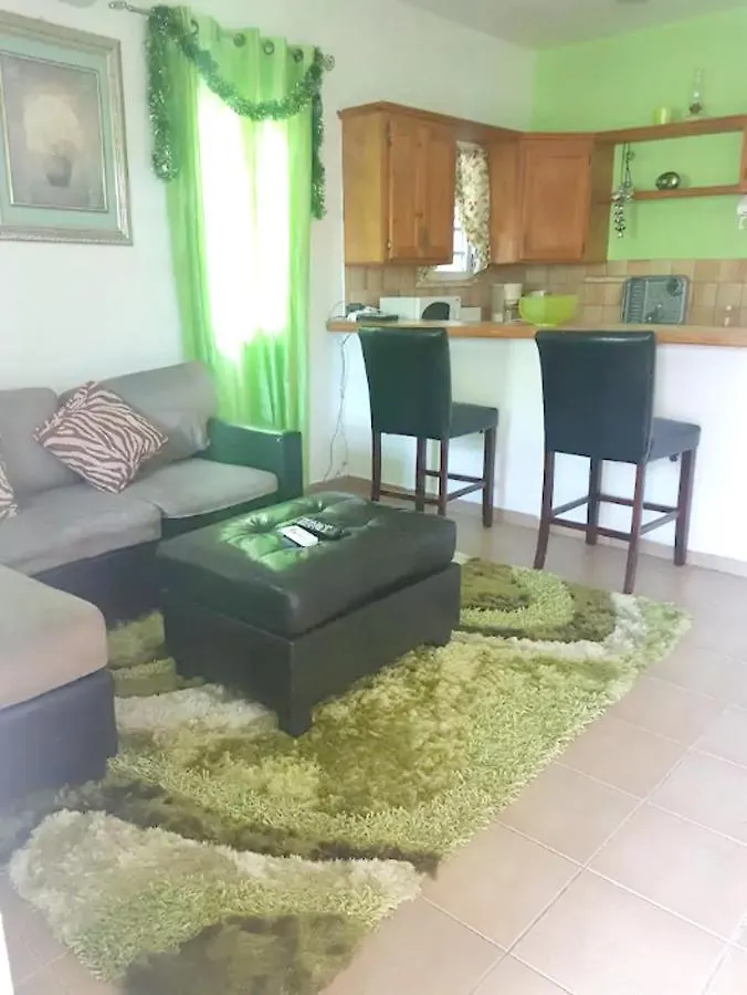Charming Apartment In La Savane, 65 Sqm With Terrace Grand Case